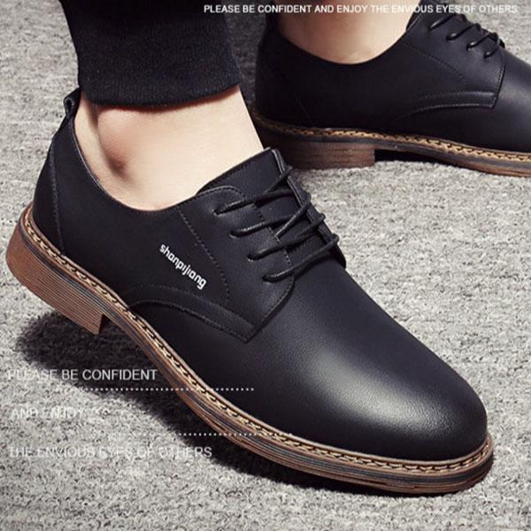Модные мужские ботинки из натуральной кожи. Отличное качество и внешний вид.